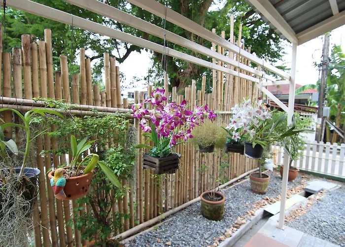Bann In Suan Bangkok